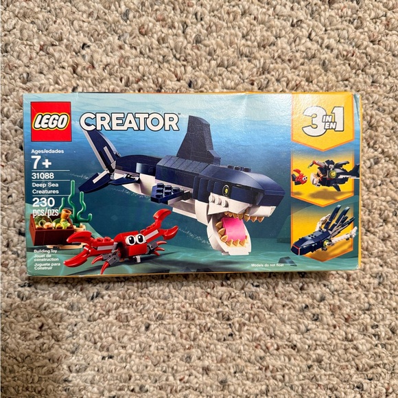 New LEGO 3 in 1 Creator Ocean Adventure Set - Picture 2 of 3